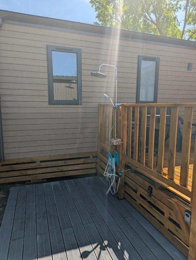 200M De La Plage Bungalow Luxe De 44M2 Menage Et Draps Inclus Camping 5 Etoiles Mayotte Lac Biscarrosse Koyobalys Esterno foto